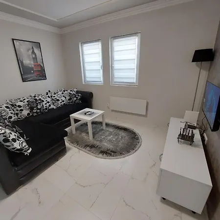 D&N Apartman Ledine Exterior photo
