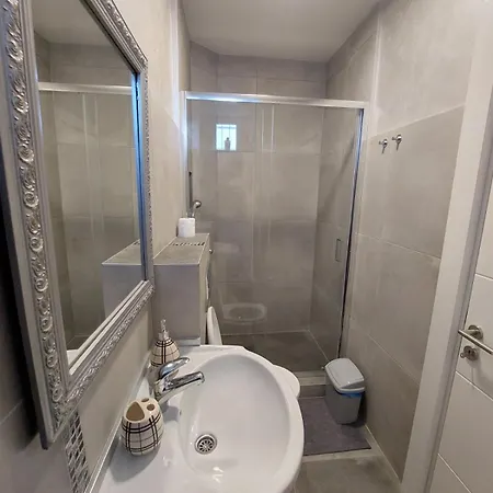 D&N Apartman Ledine Exterior photo